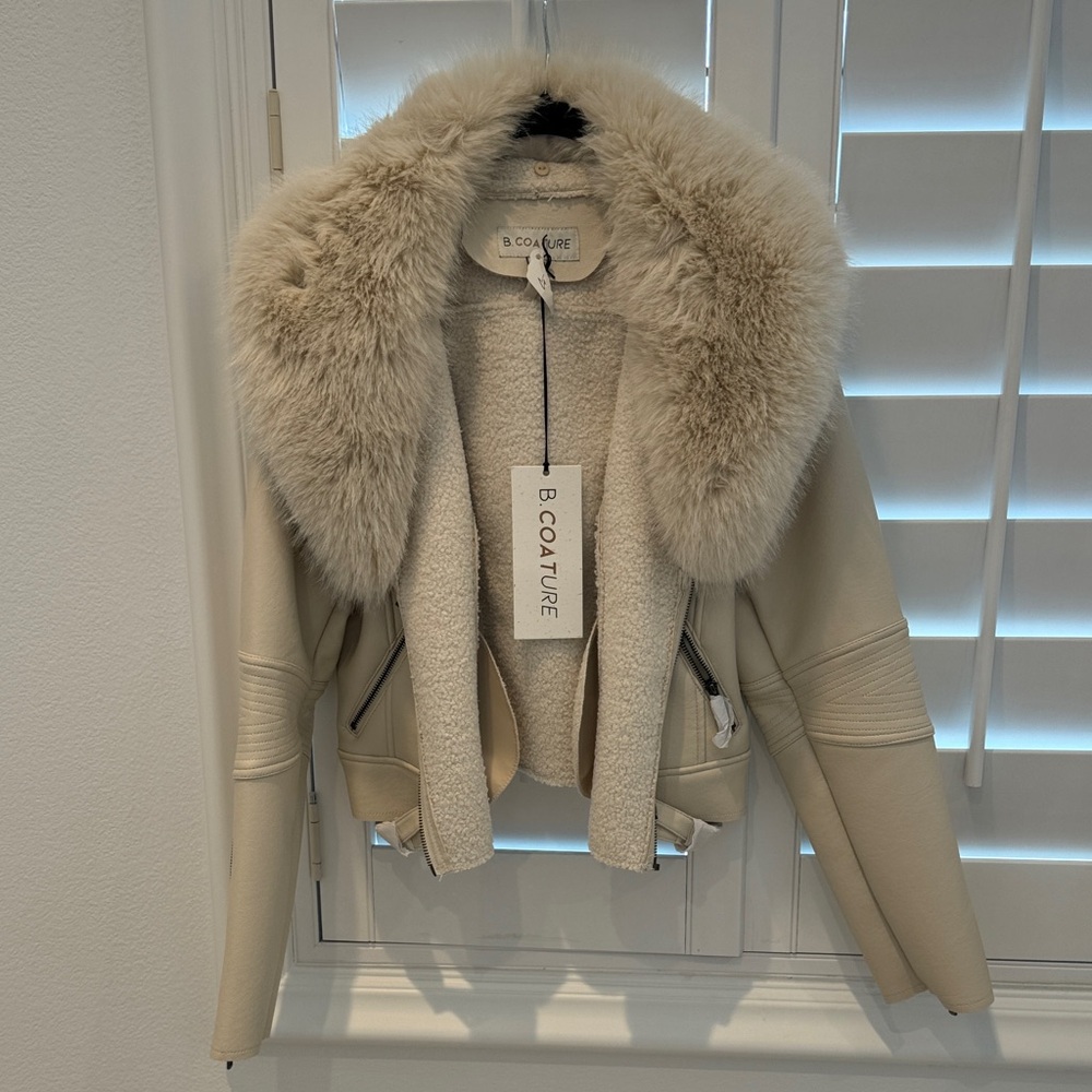 Women's Cream Fur Collar Jacket